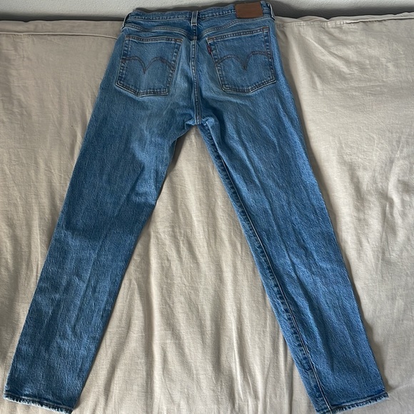 Levi’s Wedgie Jeans - Picture 4 of 6